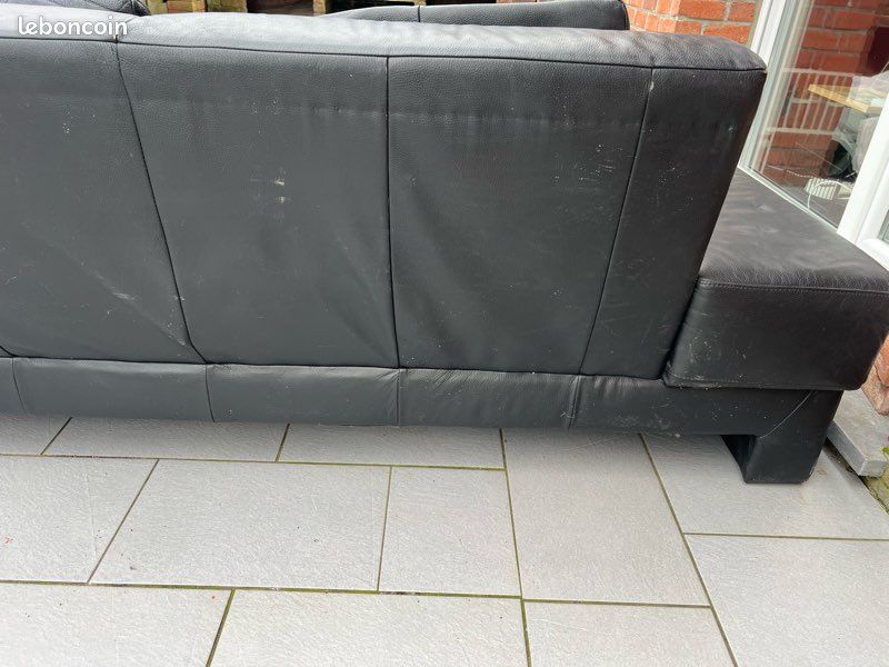 Fauteuil noir cuire (image 7)