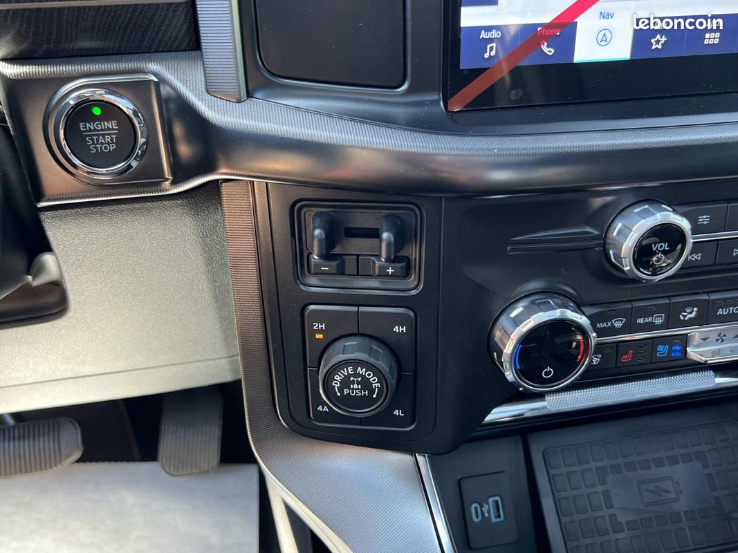 FORD F150 Supercrew PLATINUM 4x4 (image 26)