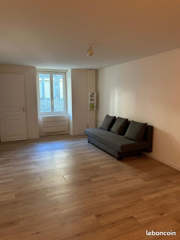 Appartement 2 pièces 50 m² · à Hauts de Bienne · 50 m² · 690 €
