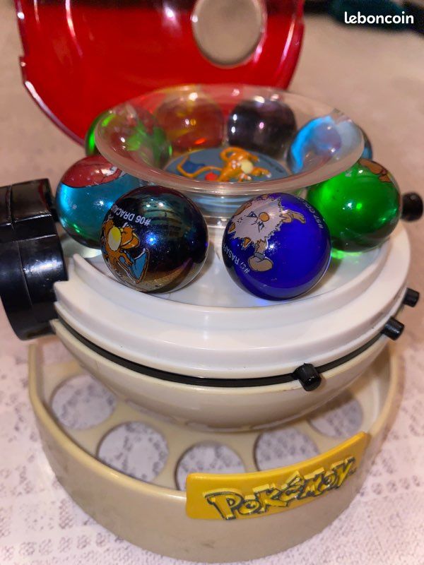 POKEBALL - Lanceur de billes #06 DRACAUFEU avec 8 billes POKEMON (image 6)