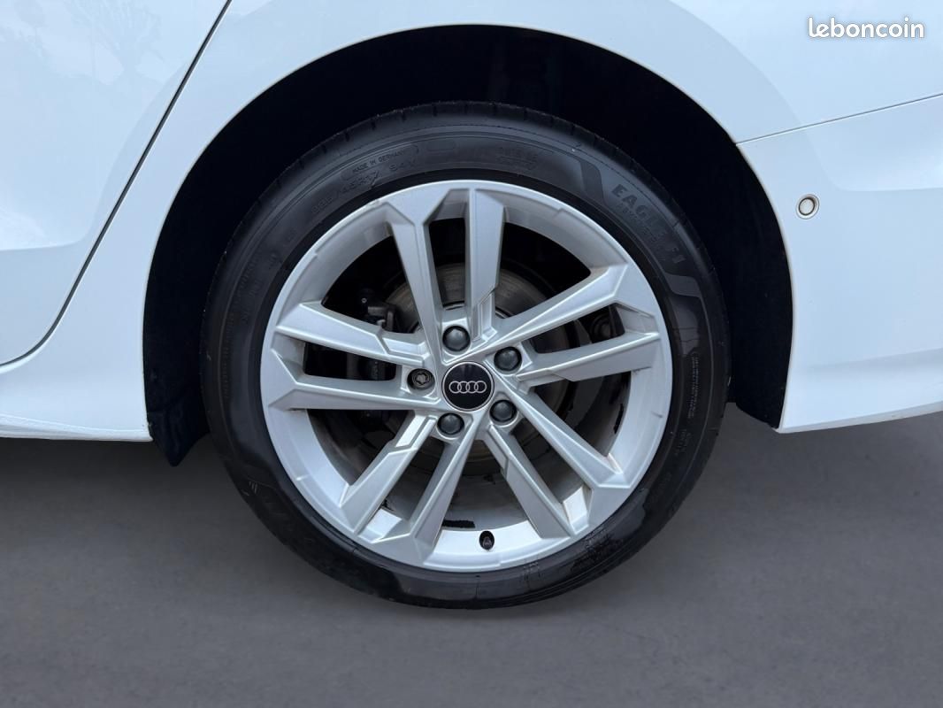 Audi A3 Berline IV 35 TFSI 150 BUSINESS LINE (image 17)