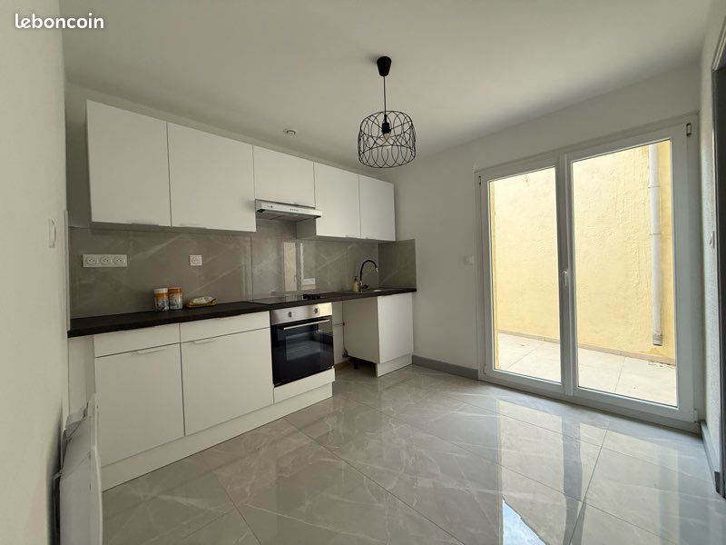 Maison 4 pièces 82 m² · à Lille · 82 m² · 850 €/mois