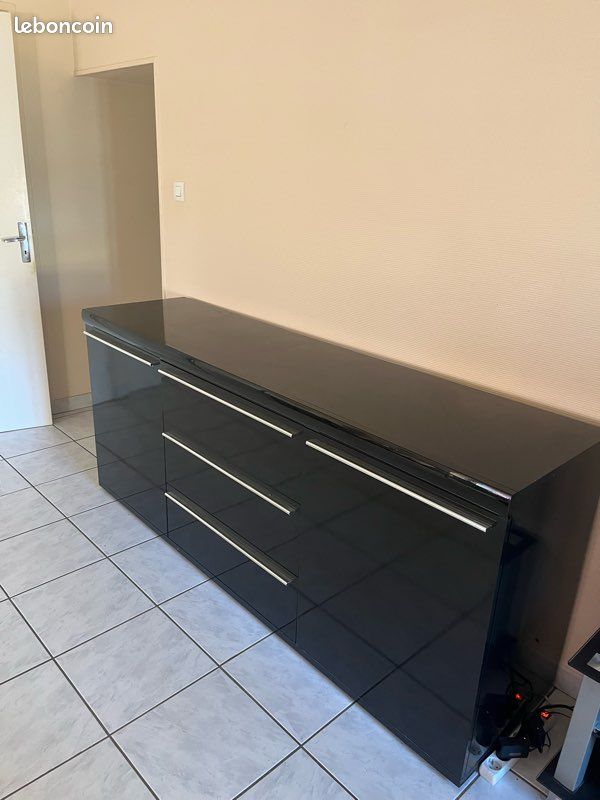 Meuble commode 2 mètre de longueur 60 cm de profondeur 90 cm de hauteur (image 2)