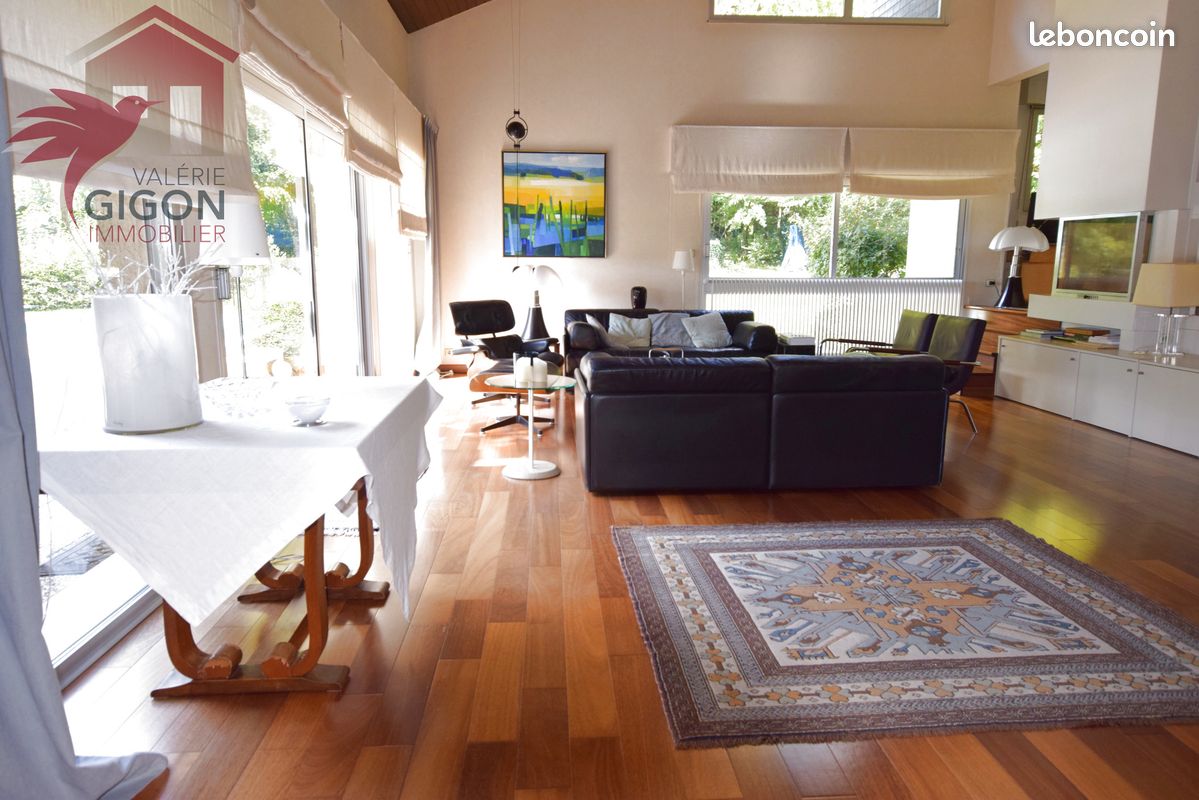 Maison 11 pièces 232 m² · à Bart · 232 m² · 588 000 €