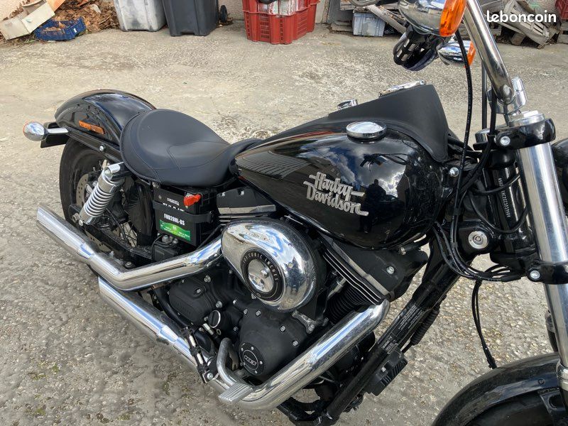 Harley Davidson street bob (image 2)