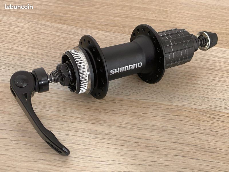 Moyeu arrière SHIMANO Alivio pour cassette 8-10V et frein disque Center Lock (FH-M435) pour montage velo route ou VTT - intégralement restaurée (image 1)
