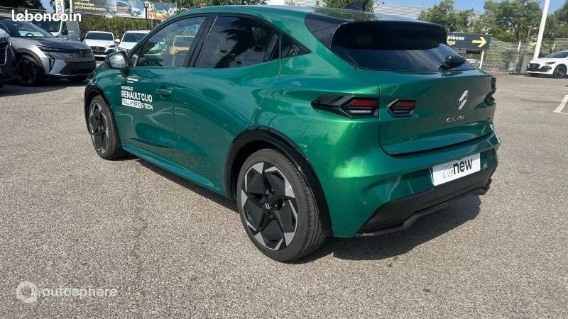 Renault Clio 1.8 E-Tech 160ch full hybrid Techno (image 5)