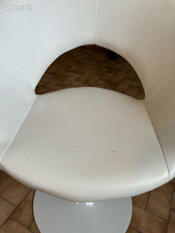 Fauteuil lounge pivotant en simili cuir Blanc (image 2)