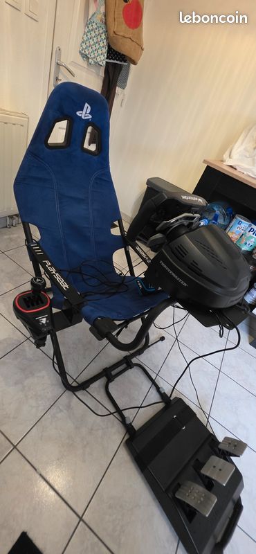 Playseat challenge + T300RS GT (image 1)