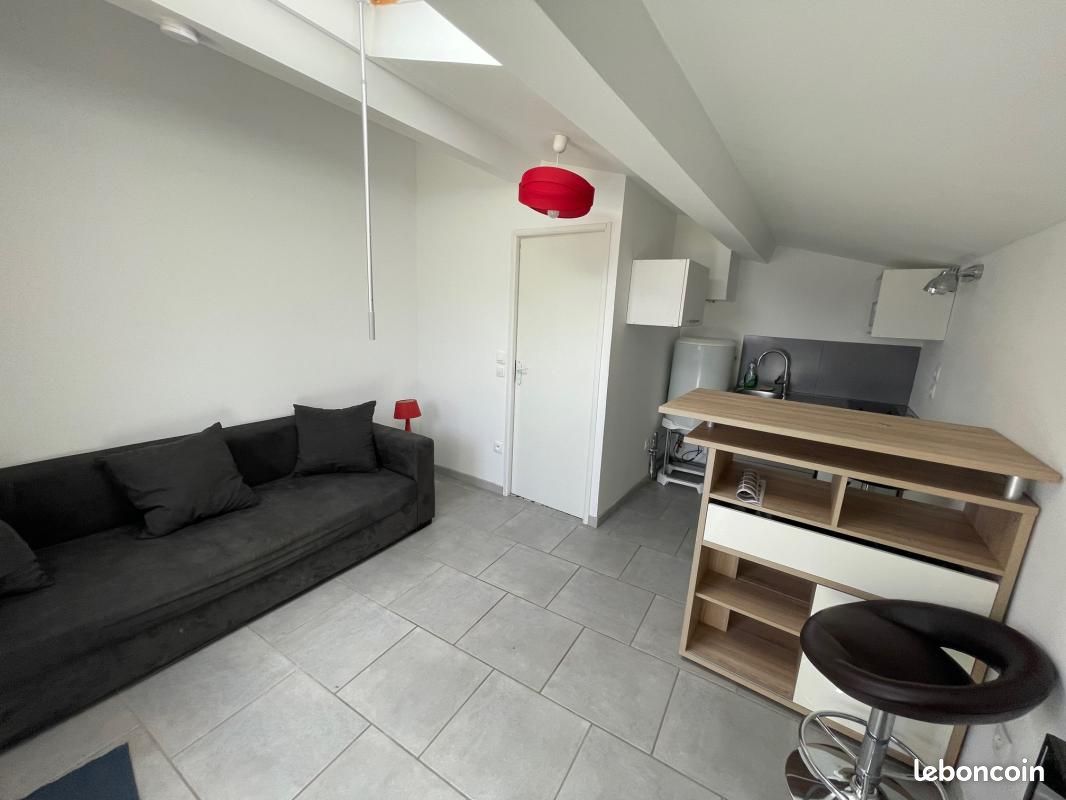 Appartement 1 pièce 18 m² - Pessac 33600 (image principale 0)