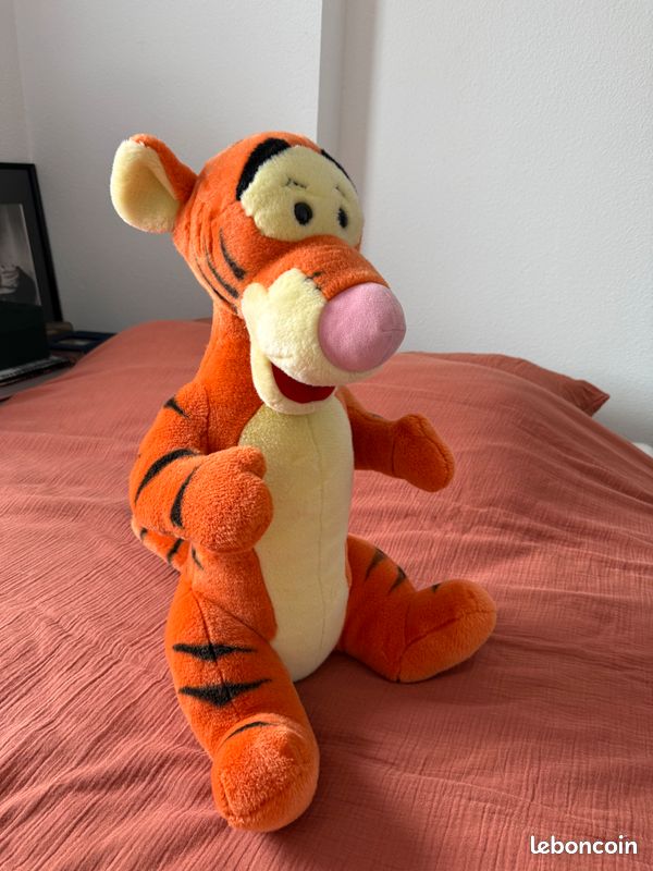 Peluche tigrou géante très bon état (image 3)