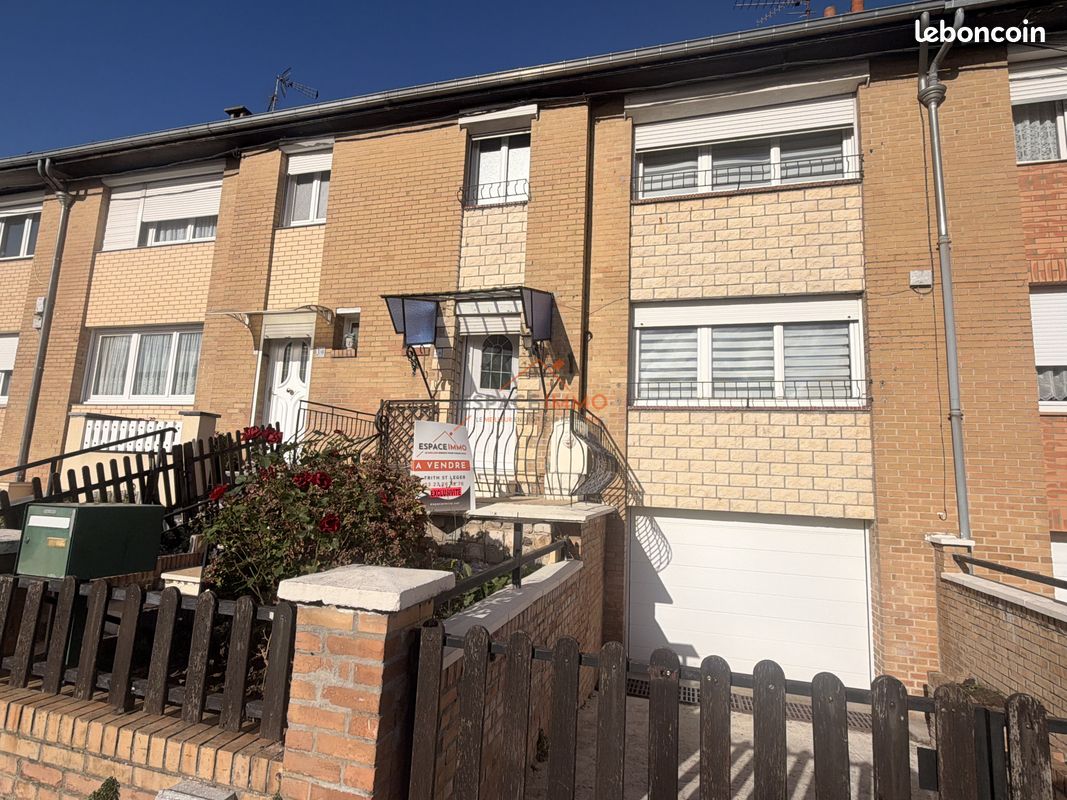 Maison 4 pièces 111 m² · à Aulnoy-lez-Valenciennes · 111 m² · 148 000 €