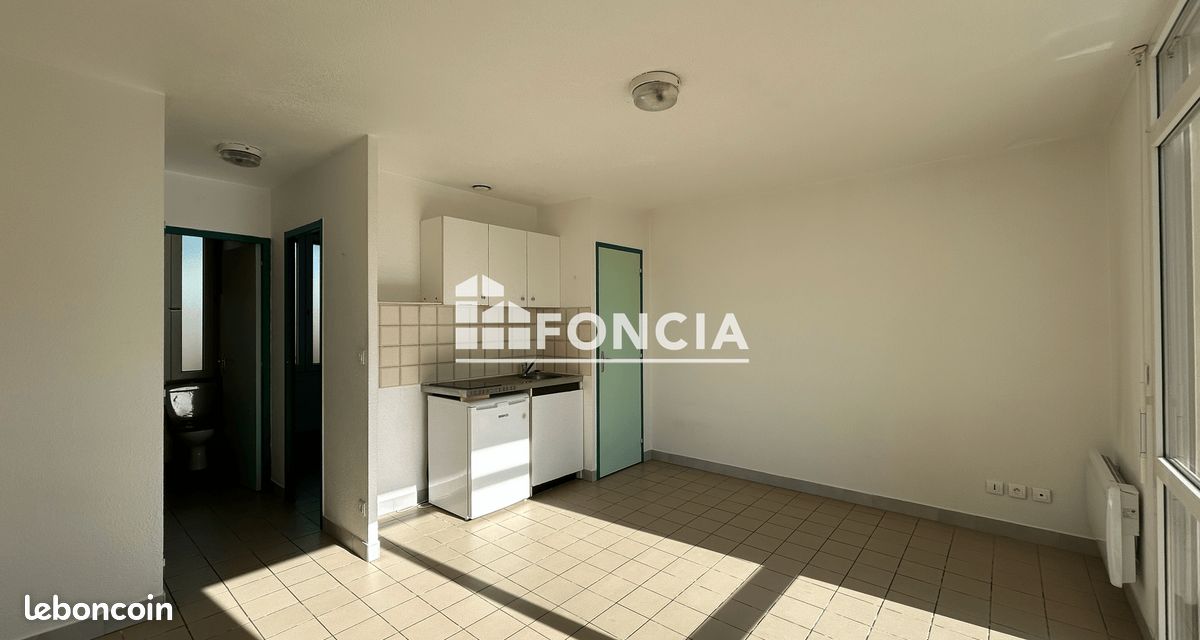 Appartement 1 pièce 30 m² · à Sainte-Livrade-sur-Lot · 30 m² · 290 €/mois