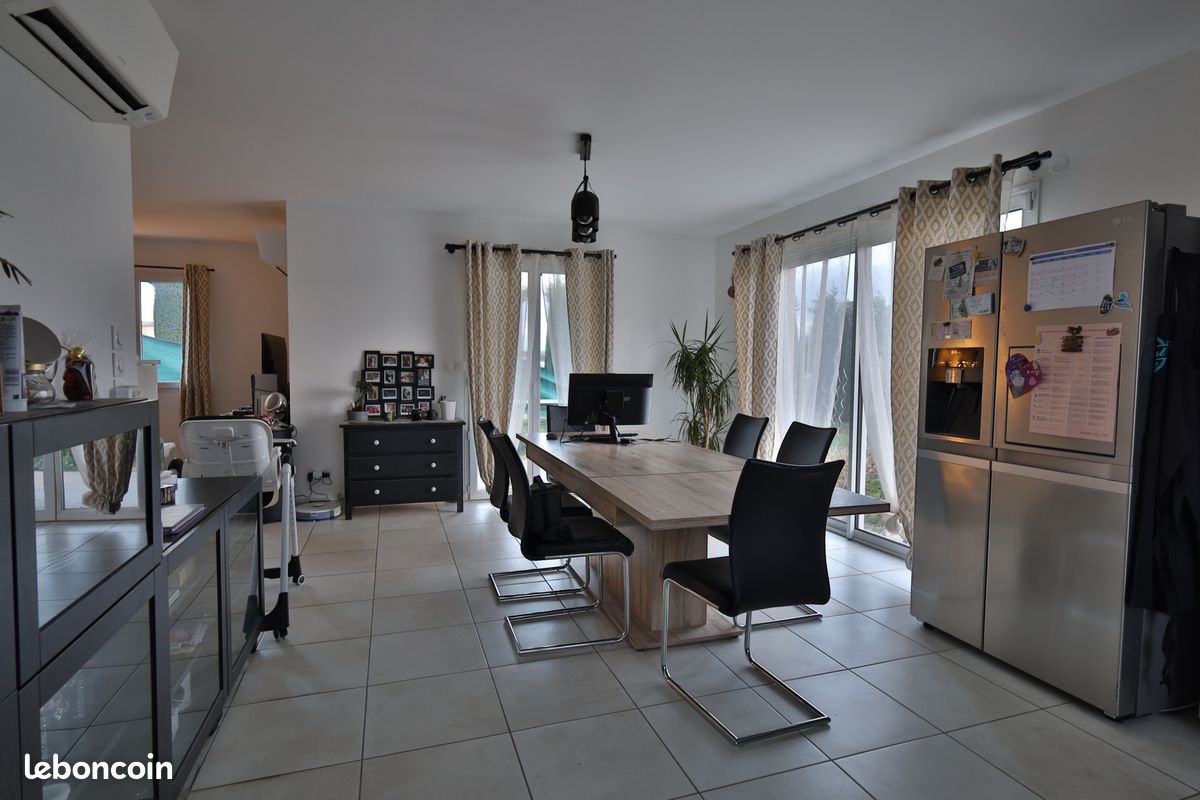 Maison 4 pièces 98 m² · à Saint-Georges-d'Espéranche · 98 m² · 1 400 €/mois