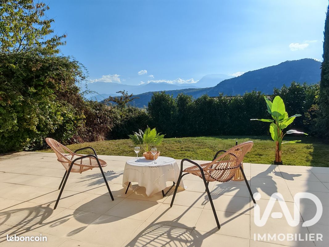 Maison 6 pièces 145 m² · à Saint-Paul-de-Varces · 145 m² · 359 000 €