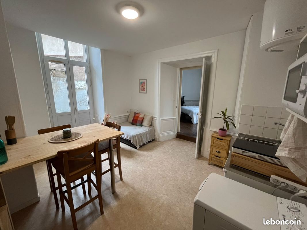 Appartement 3 pièces 30 m² · à Angers · 30 m² · 525 €/mois