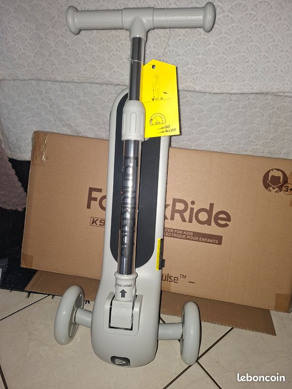 FanttikRide C9 Pro Trottinette Électrique Enfant 1,2-1,6 M