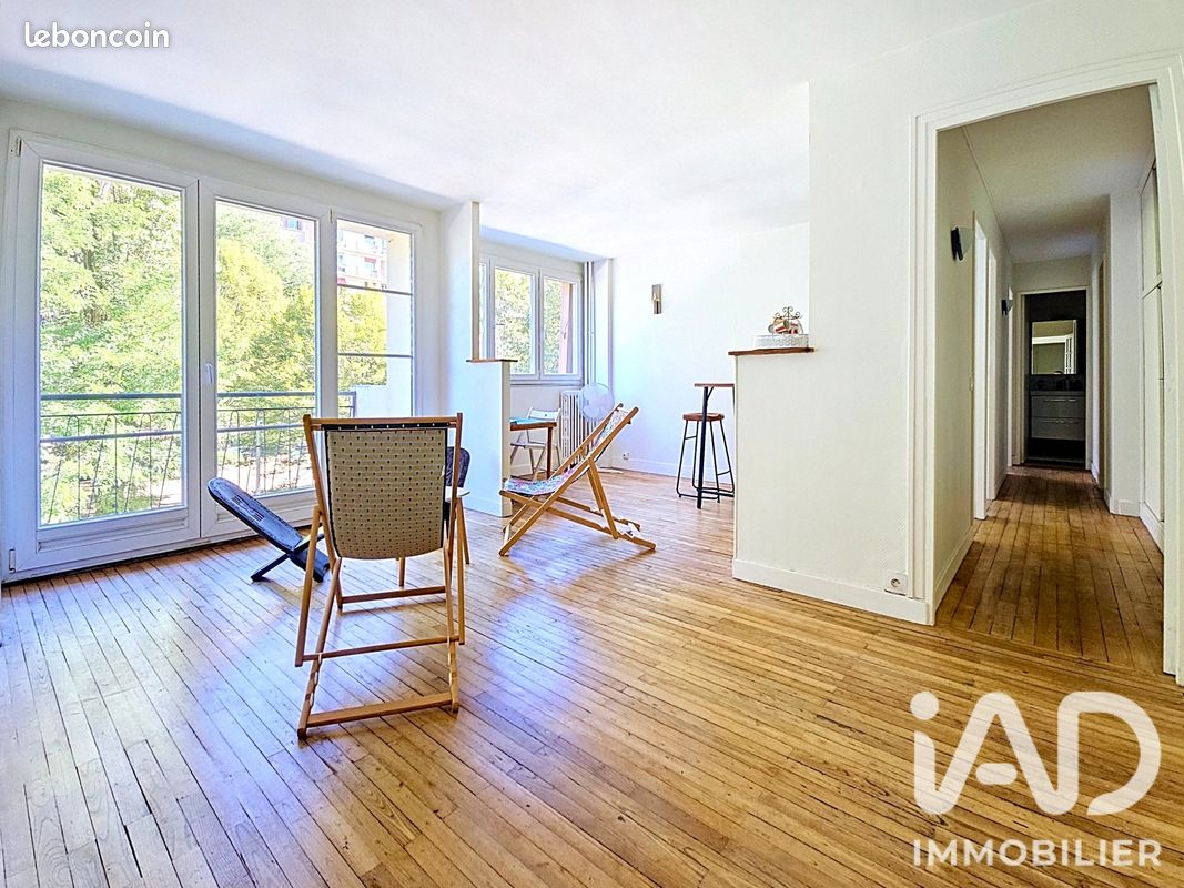 Appartement 4 pièces 62 m² · à Montreuil · 62 m² · 225 000 €