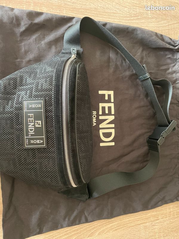 Sacoche banane fendi Accessoires Bagagerie