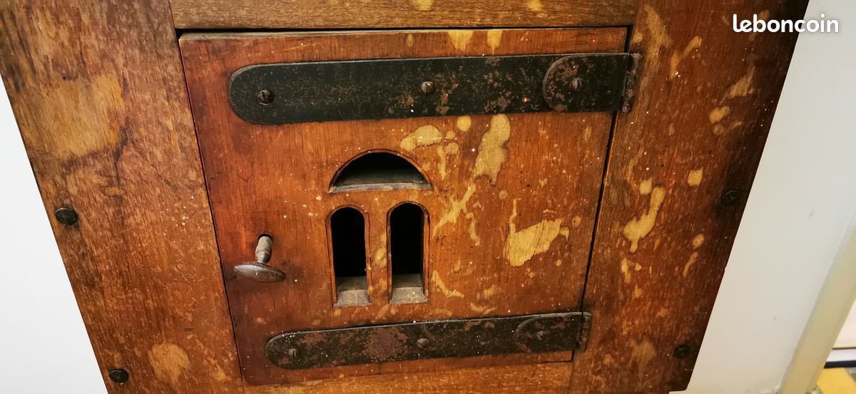 Petit meuble à restaurer (image 2)