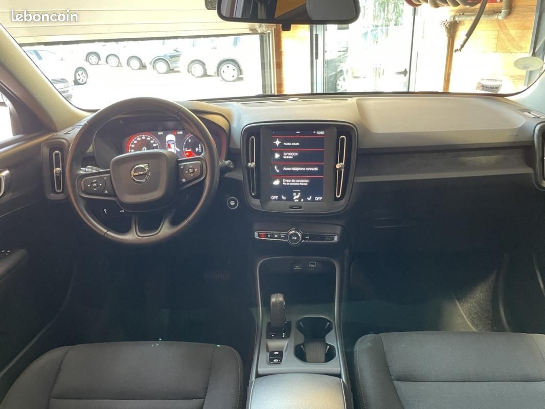 Volvo XC40 D3 150CH GEARTRONIC 8 MOMENTUM (image 8)