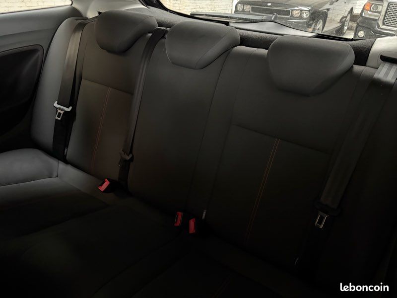 Seat Ibiza 1,2 TDI 75 Chvx « Climatisation,Régulateur de Vitesse » (image 5)