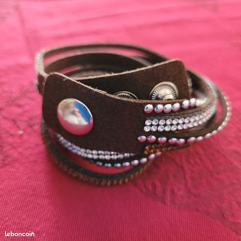 Bracelet femme (image 2)