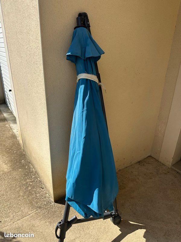Parasol de jardin (image 1)