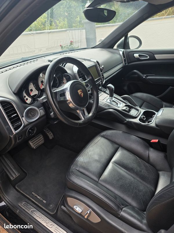 Vends Porsche Cayenne (image 3)