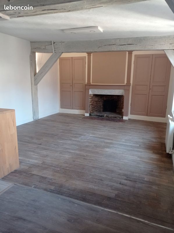 Appartement 2 pièces 42 m² · à Troyes · 42 m² · 490 €