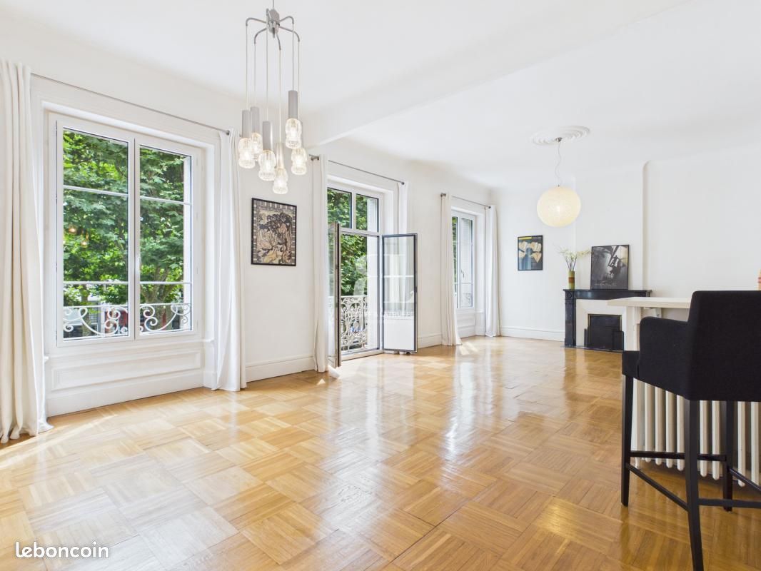 Appartement 5 pièces 164 m² · à Lorient · 164 m² · 483 000 €