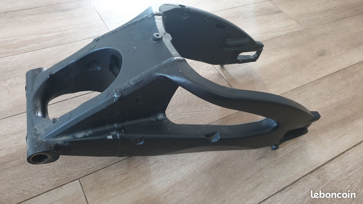Bras oscillant 1000 gsx-s suzuki moto (image 1)