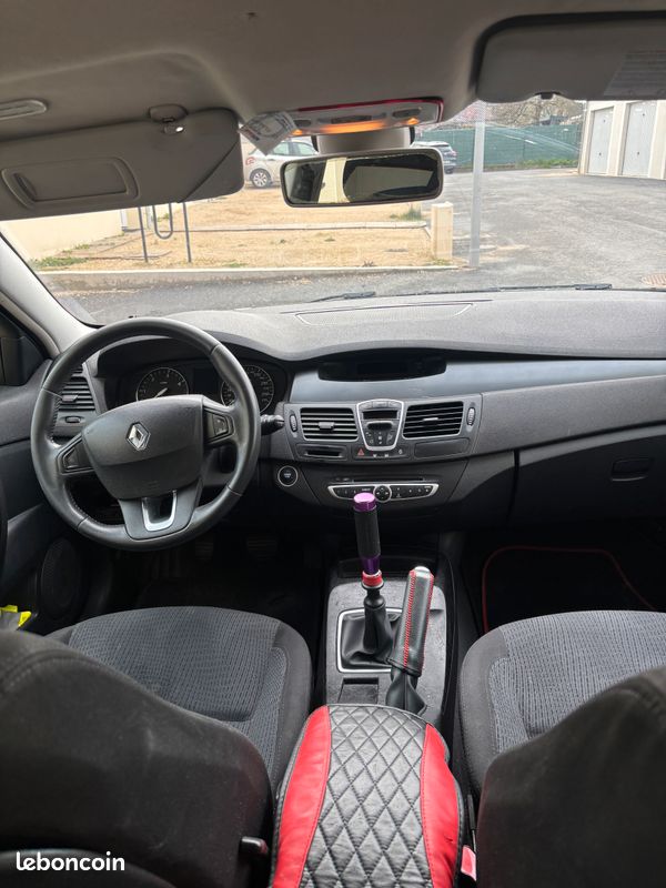 À vendre Renault Laguna 3 – Année 2008 – Roulante et fonctionnelle (image 1)
