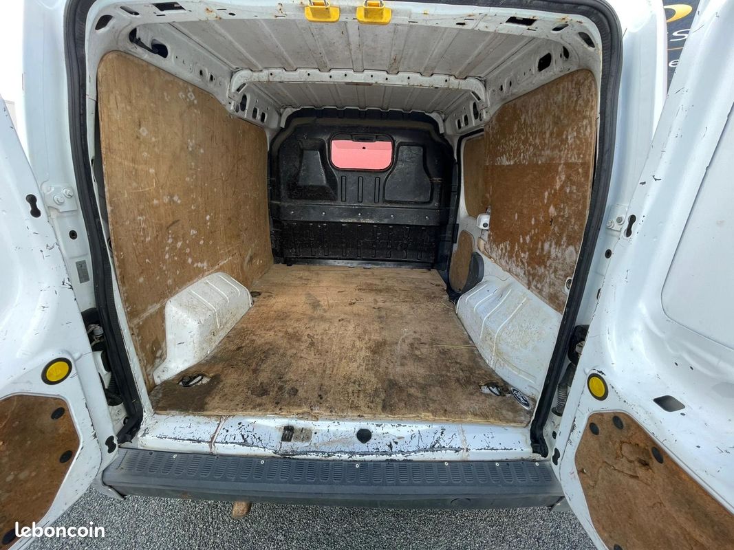 FORD TRANSIT CONNECT L1 Fourgon Ambiente - GARANTIE 12 MOIS (image 17)