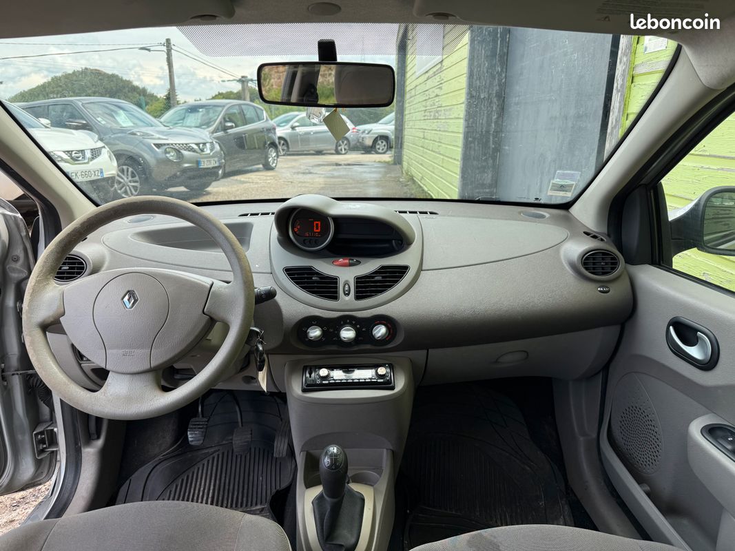 Twingo ii 1.5 dci 65 cv pack clim authentique (image 3)