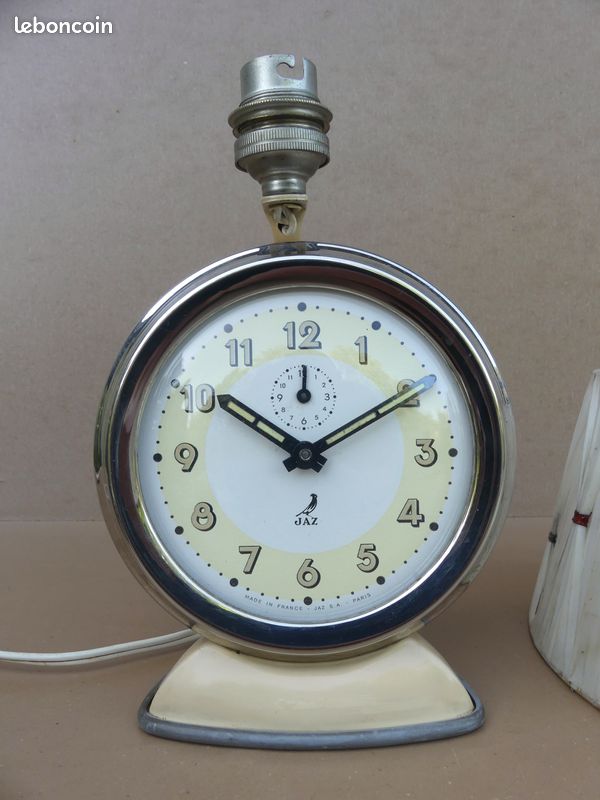 Ancien réveil lampe de chevet JAZ LAMPIC / JAZIC rare vintage FONCTIONNE abat-jour lamelles plastique années 50 (image 3)