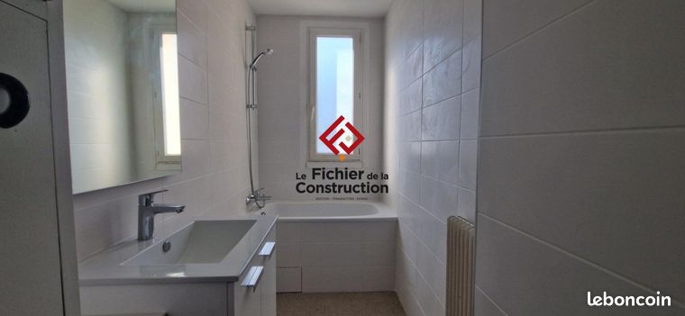 https://img.leboncoin.fr/api/v1/lbcpb1/images/0c/05/11/0c051154dca15a1b9a2990dd9e33d7bf27c8de85.jpg?rule=ad-image