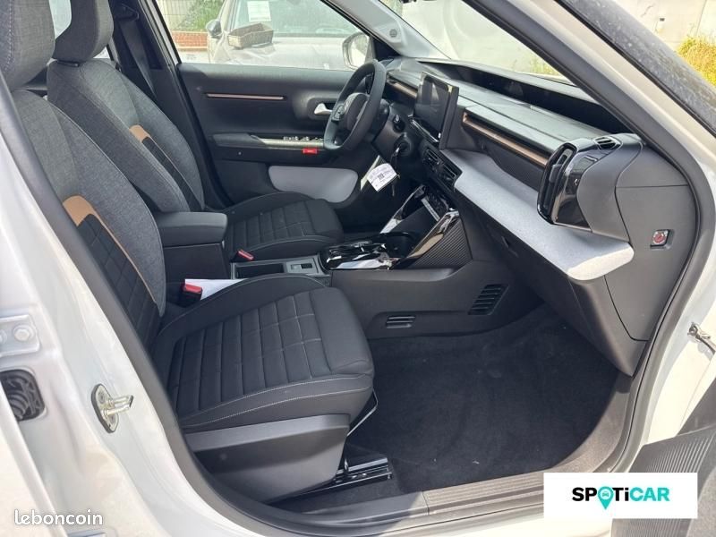 Citroen C3 Aircross 1.2 Hybride 136ch MAX (image 26)