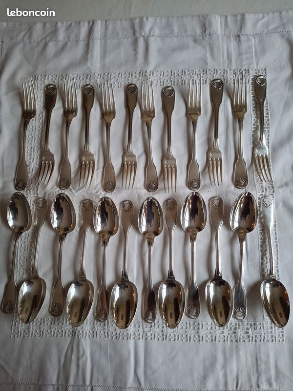 Couverts metal argente christofle coquille d'occasion - Arts de la table