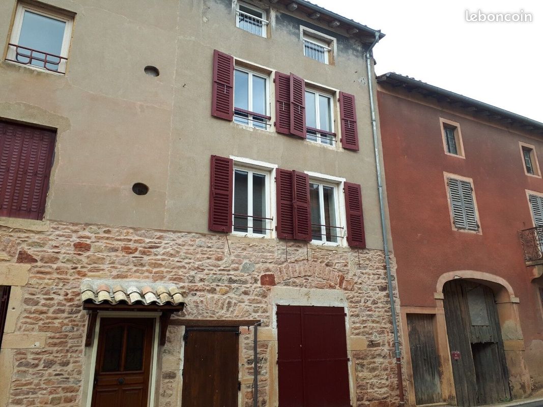 Maison 2 pièces 52 m² · à Leynes · 52 m² · 506 €/mois