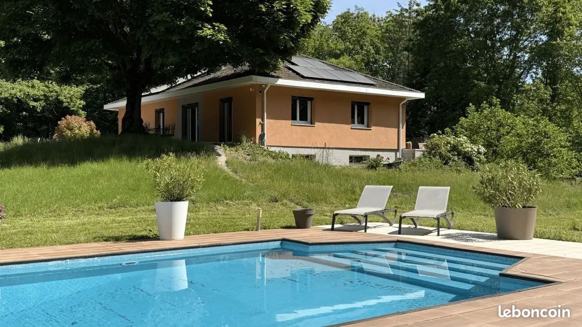 Maison 5 pièces 110 m² · à La Tranclière · 110 m² · 429 000 €