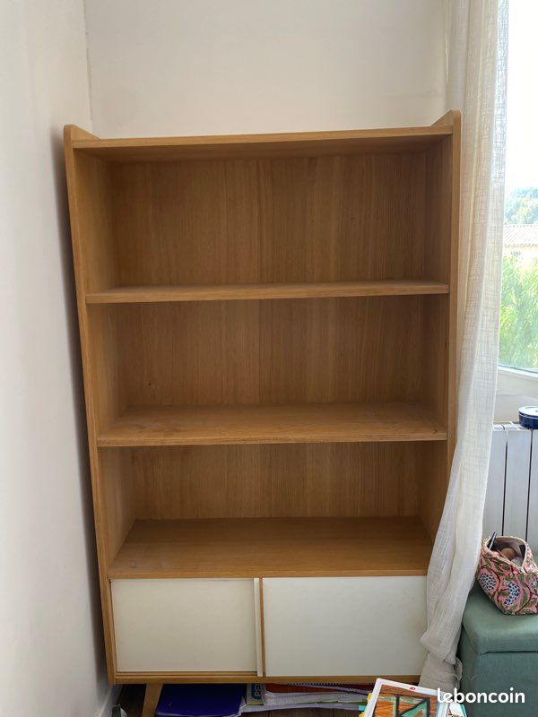 Bibliothèque Maisons du Monde en bois (image 1)