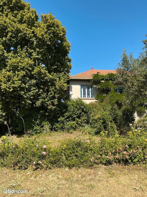 Maison 7 pièces 145 m² · à Montbrison · 145 m² · 285 000 €