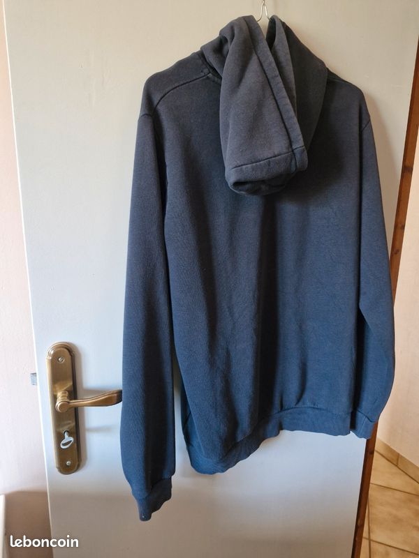 Sweat à capuche (image 5)