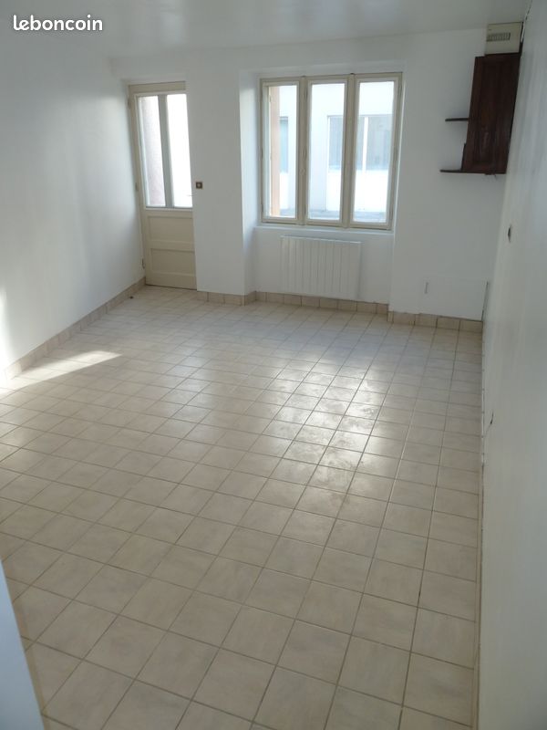 Maison 3 pièces 70 m² · à Saint-Nicolas-de-Redon · 70 m² · 80 000 €