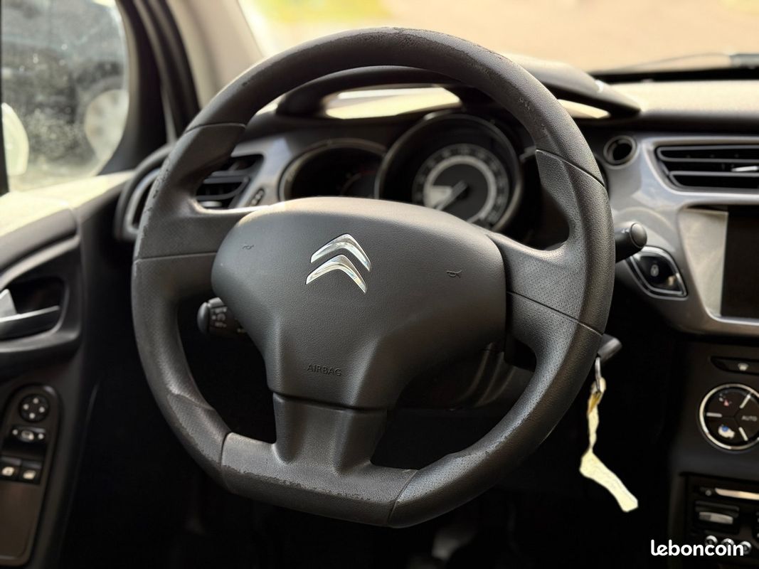 Citroën C3 1.4 HDi 70ch Attraction Pack - GPS - Bluetooth - Révisée & Garantie 6 mois (image 15)