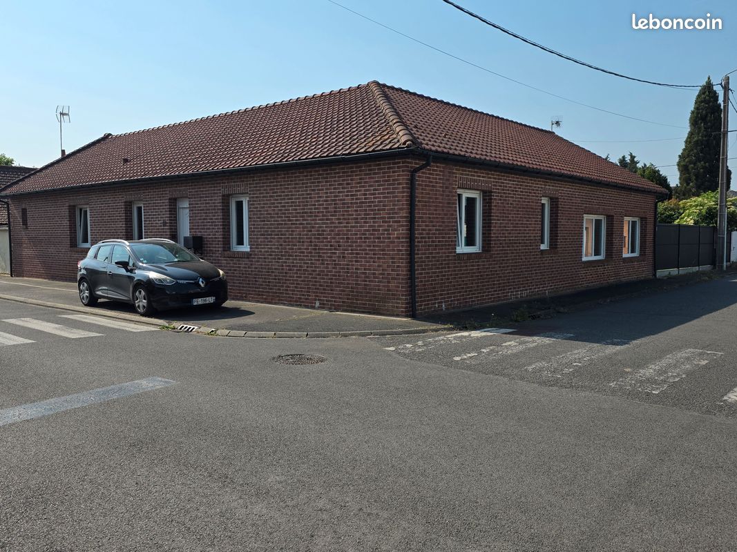 Maison 9 pièces 165 m² · à Merville · 165 m² · 255 000 €