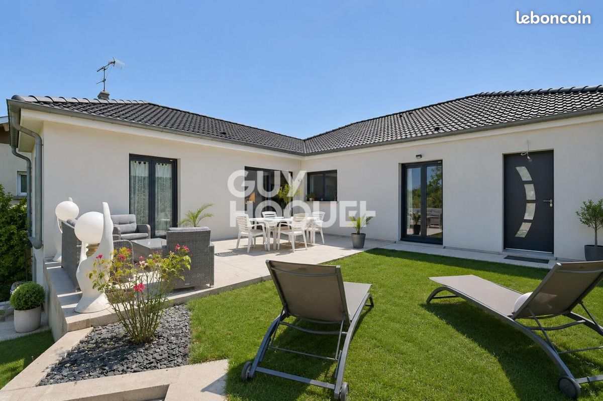 Maison 6 pièces 156 m² · à Xeuilley · 156 m² · 379 000 €