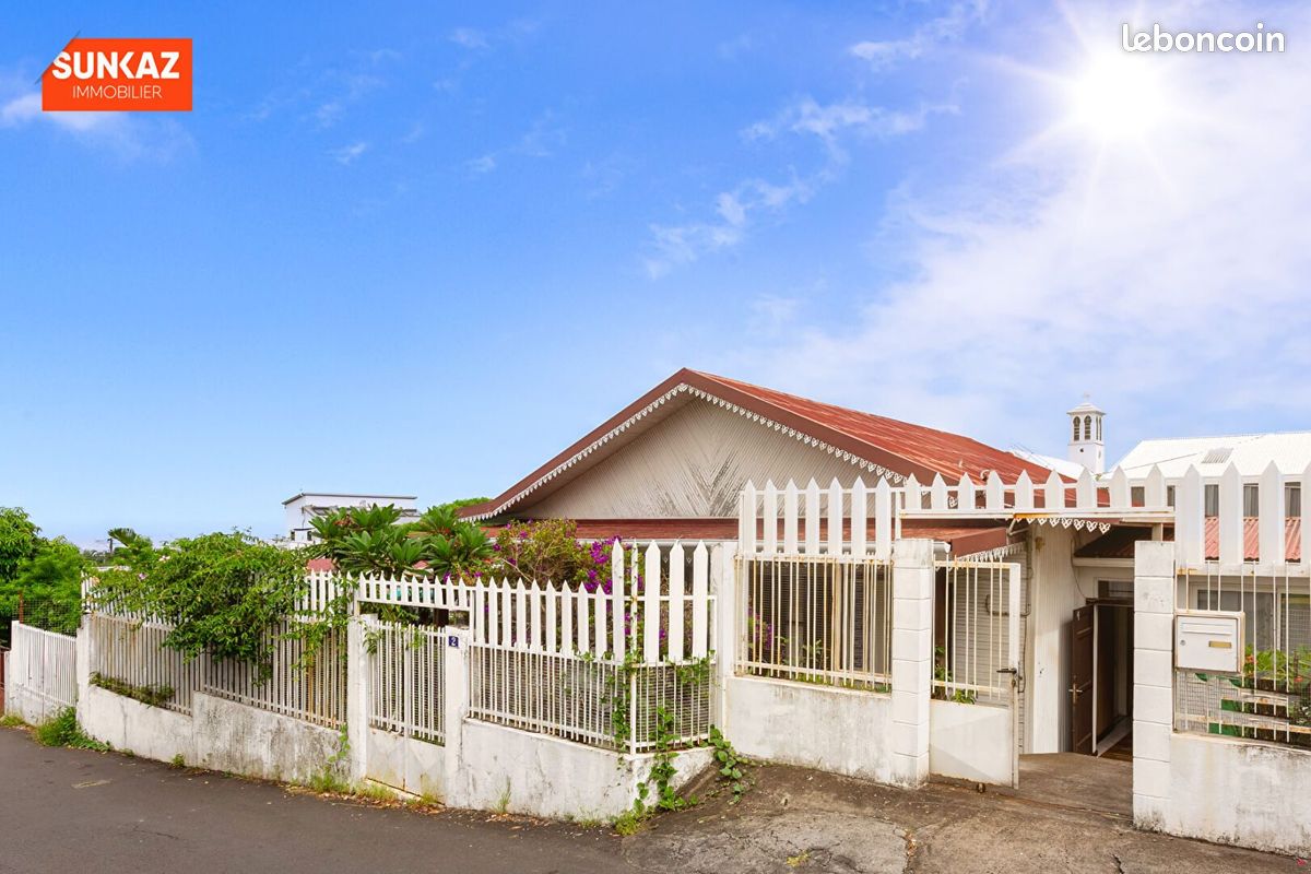 Maison 4 pièces 122 m² · à Saint-Pierre · 122 m² · 192 000 €