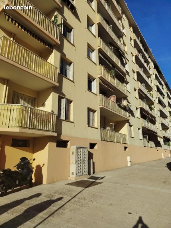 Appartement 2 pièces 51 m² · à Nice · 51 m² · 240 000 €